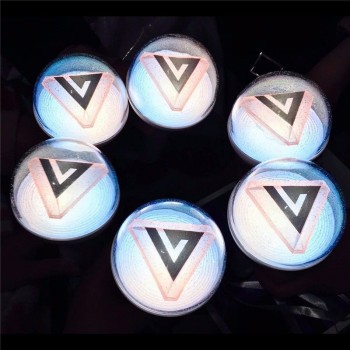 SGDOLL KPOP Seventeen DINO VERNON Concert Glow Lamp Light Stick Carat Bong Lightstick Fanmade Toy Gift Collection Keychain