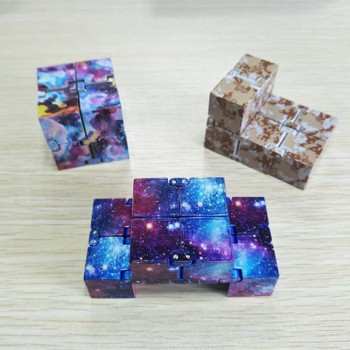 2019 New Trend Creative Infinite Cube Infinity Cube Magic Cube Office Flip Cubic Puzzle Anti Stress Reliever Autism Toys