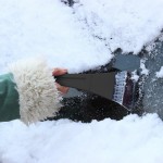 Hot-selling Car vehicle Snow Ice Scraper SnoBroom Snowbrush Shovel Removal Brush Winter Dropship 170911