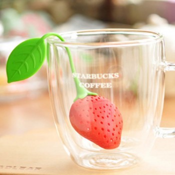 1 PCS Kitchen Supplies Tea Strainer Non-toxic Strawberry Shape Silicone Tea Infuser Tea Bag Teapot Accessory