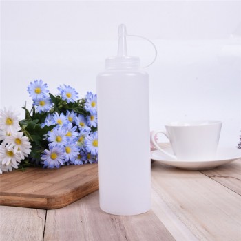 BBQ Ketchup Sauce Dispenser Bottles Olive Oil Dispensing Bottle Mayonnaise Squeeze Jar with Cap Safe Plastic White Kitchen Tools