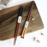 2 Pairs Handmade Japanese Natural Chestnut Wood Chopsticks Set Value Gift eetstokje Pauzinho Baguette 17aug1