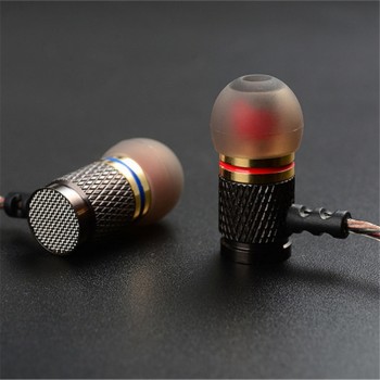 QKZ DM6 Professional In Ear Earphone Metal Heavy Bass Sound Quality Music Earphone Chinas High-End Brand Headset fone de ouvido