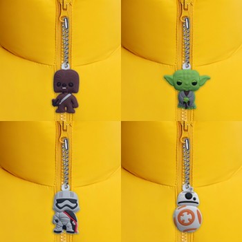 1pcs PVC Keychain Cartoon Figure Star Wars Key Chains Key Ring Super Hero Key Holder Kid Christmas Gift Fashion Charms Trinkets