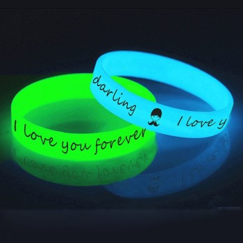 100pcs Customized Glow-in-the-Dark Wristbands Luminous Bangles Printing Logo/Text Wristband Bracelets Silicone Rubber Bands Gift