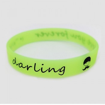 100pcs Customized Glow-in-the-Dark Wristbands Luminous Bangles Printing Logo/Text Wristband Bracelets Silicone Rubber Bands Gift