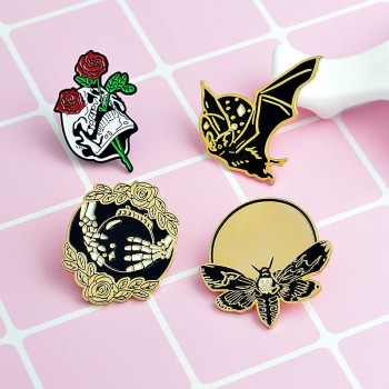 Hand with crystal glasses Skull head with roses Bat Bee Punk pins Badges Hard enamel lapel pins Brooches Gothic jewelry