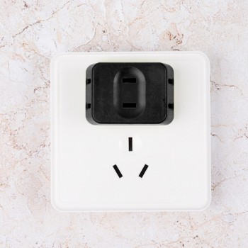 2018 New Mini Outlet Power Converter Charger Wall Socket Adapter Travel Splitter Converter Socket One To Three Power Conversion