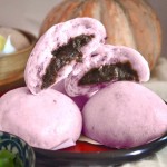 C04 - Purple Potato Red Bean Bun 紫薯红豆包